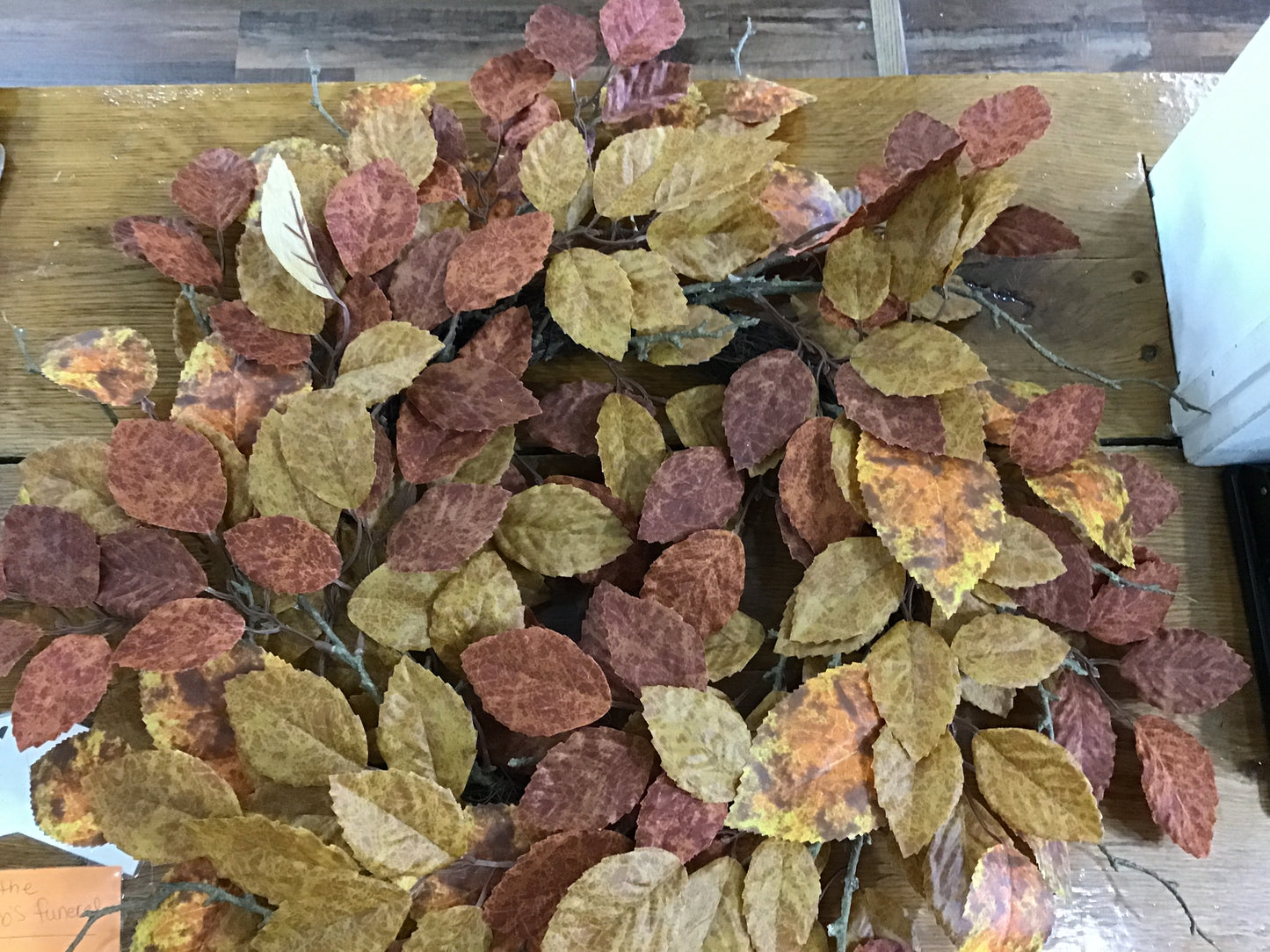 Maple leaf wreath