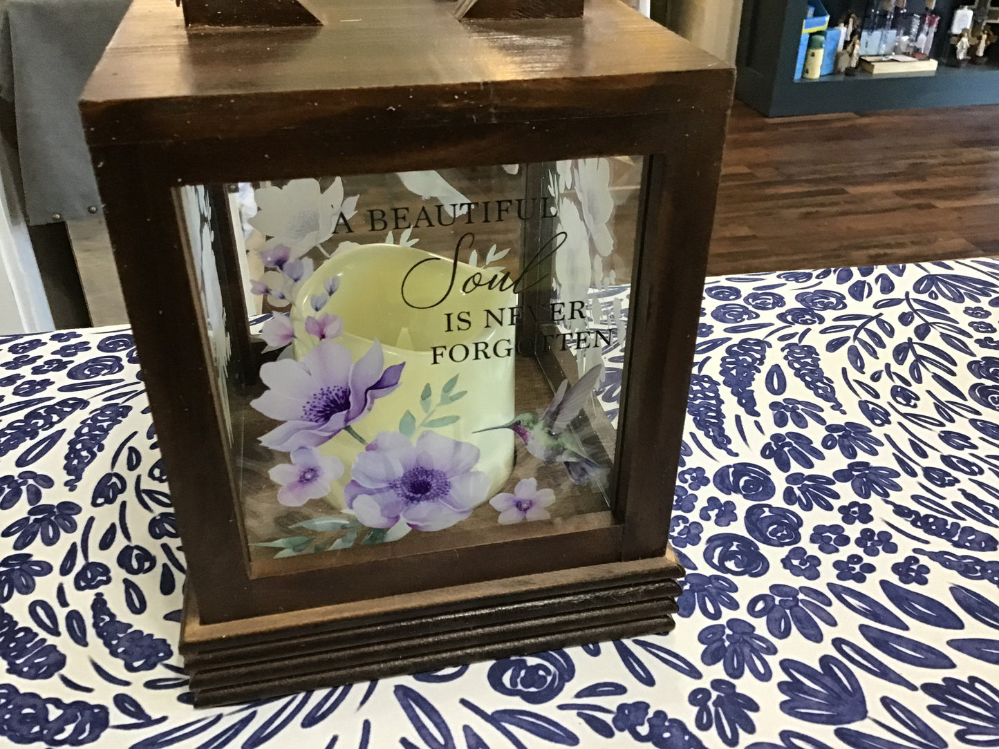 Memorial wood lantern hummingbird
