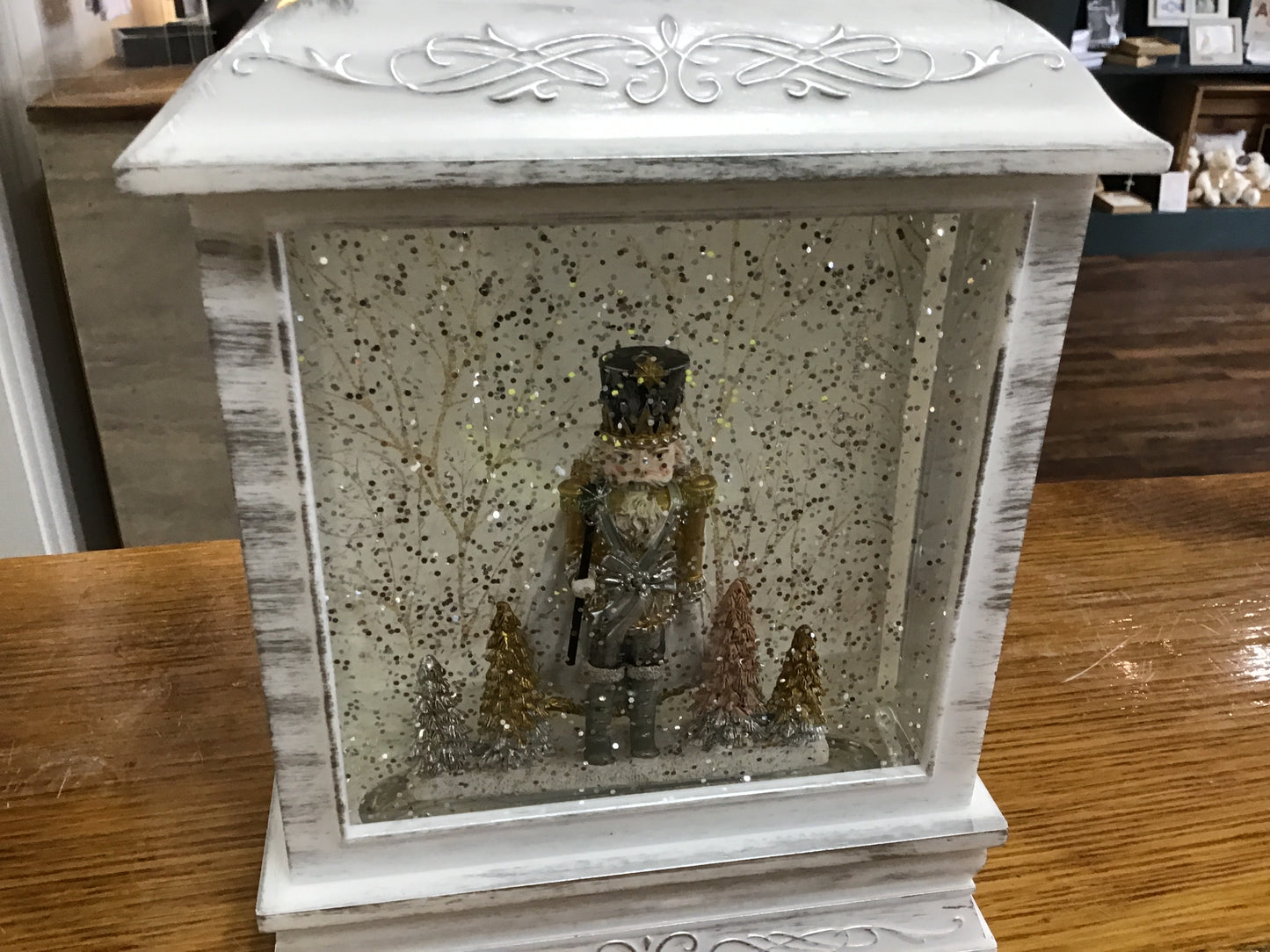 Nutcracker shimmer lantern