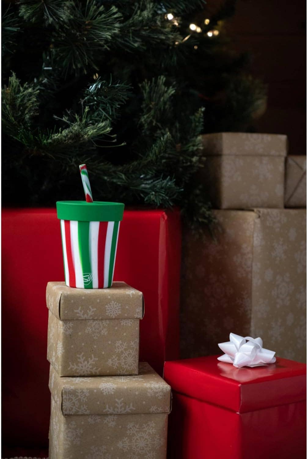 8 oz Kids Silipint Silicone Straw Tumbler - Poinsetta