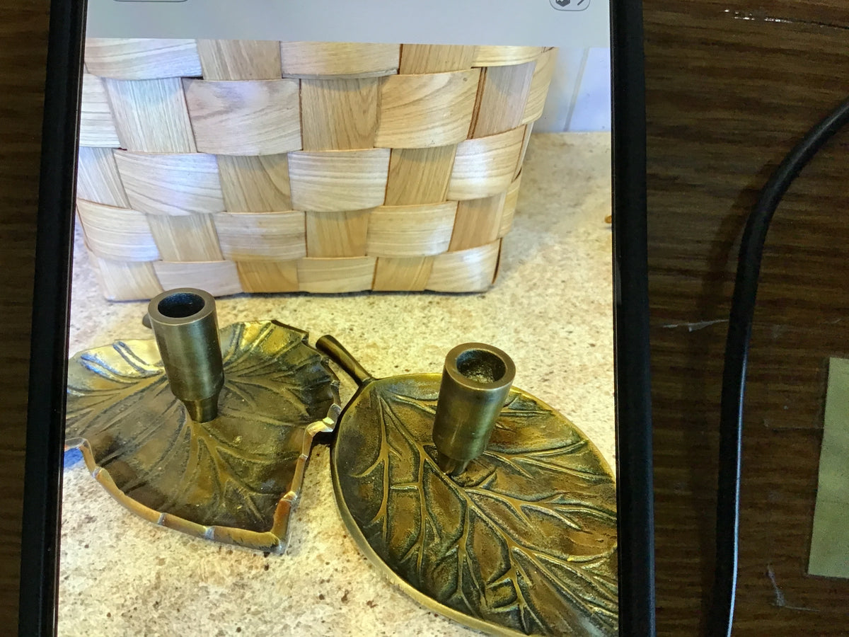 Brass leaves candle holder