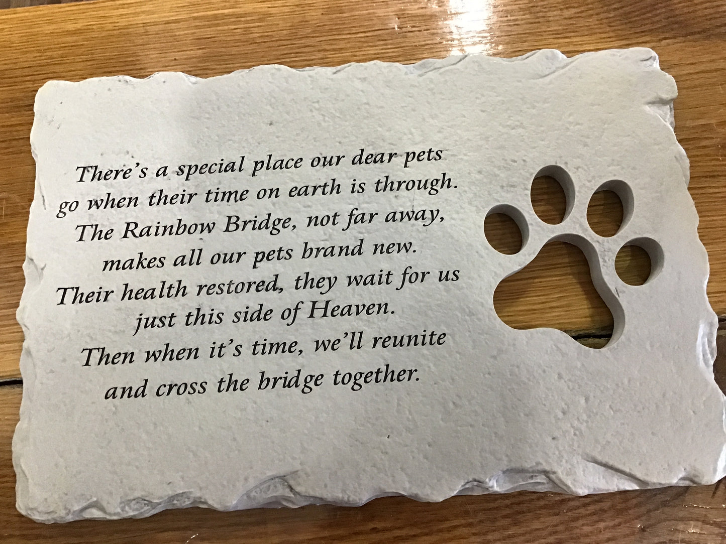 Pet memorial Polly stone