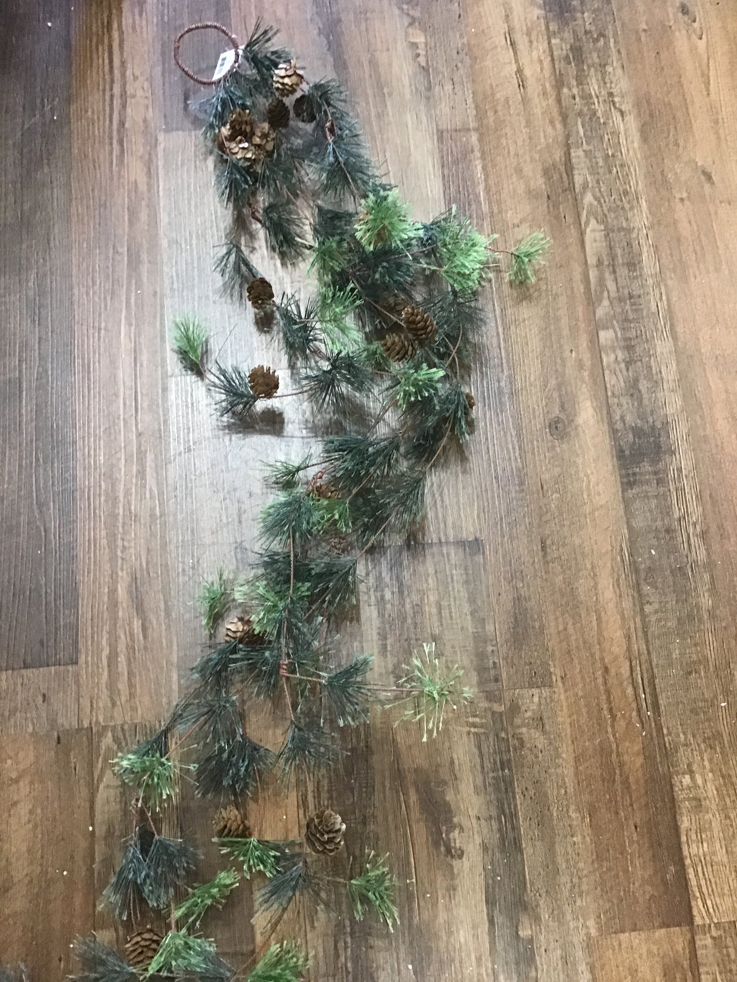 Pine mountain garland