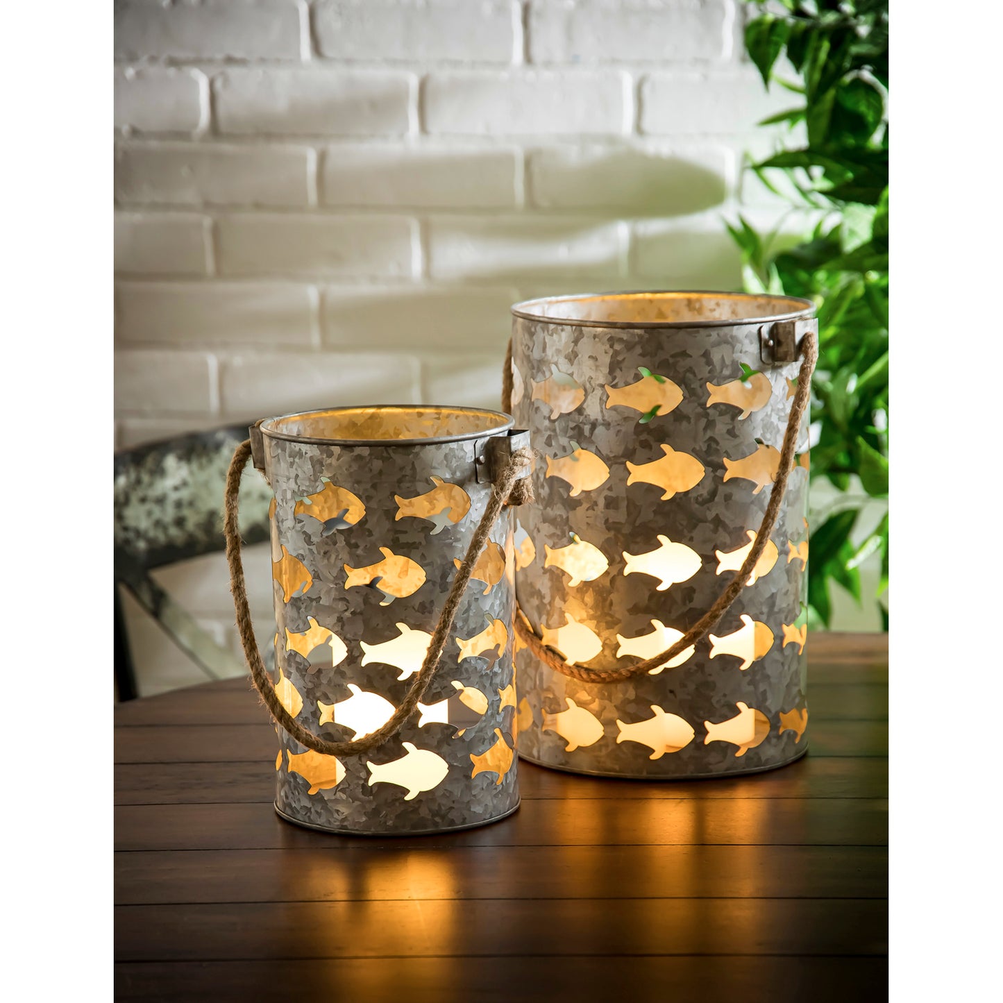Small Metal Fish Lantern with Jute Handle