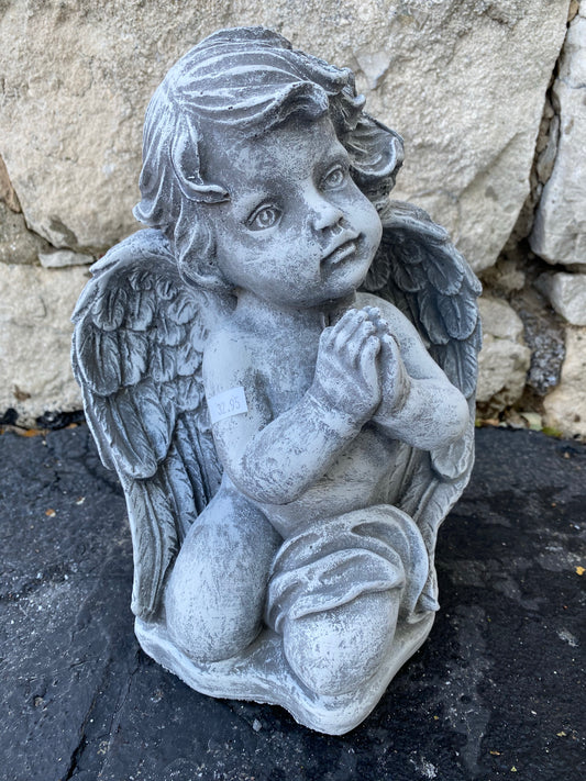 12” Kneel/Pray Angel