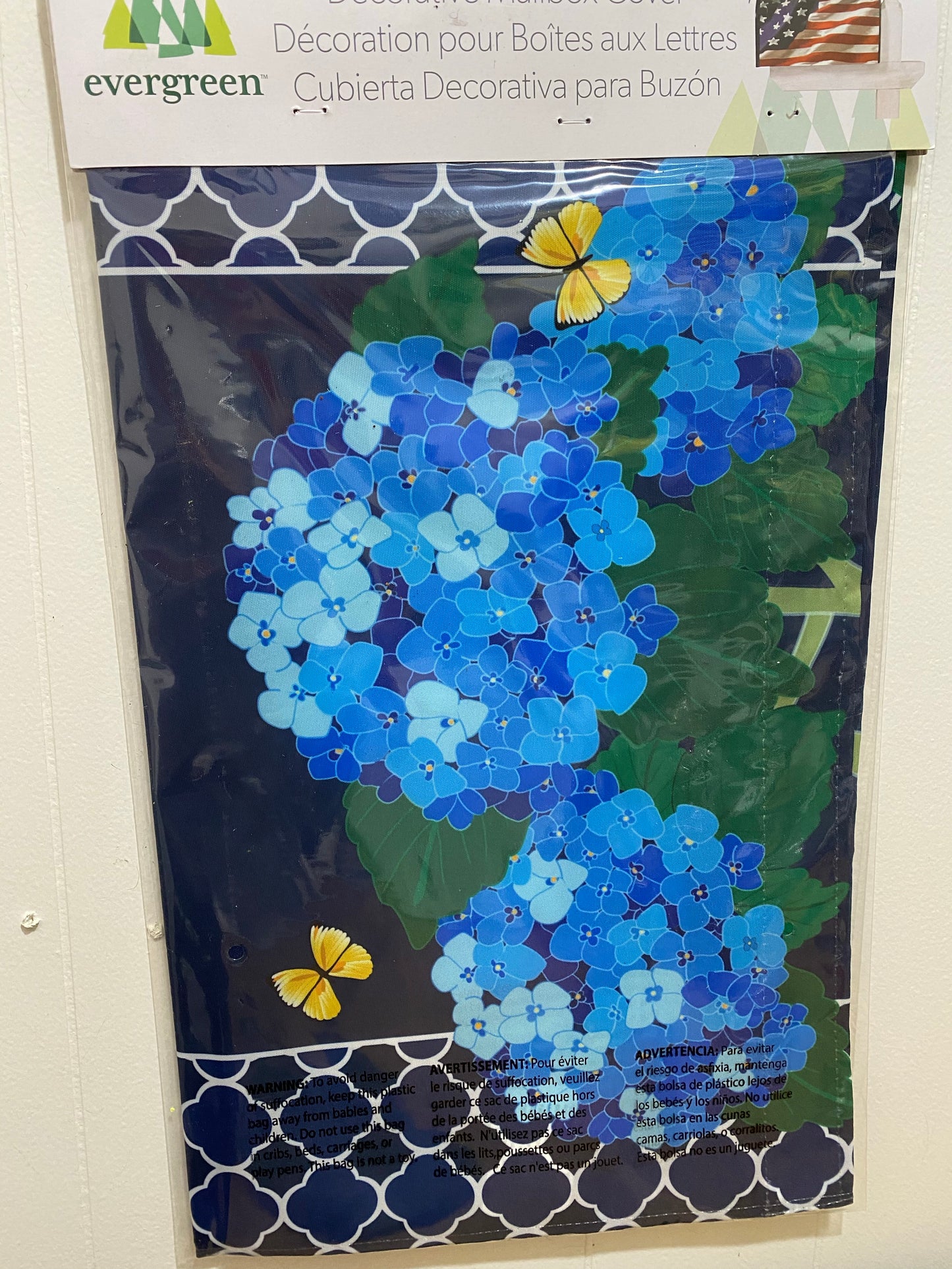 Hydrangea Blossoms Mailbox Cover