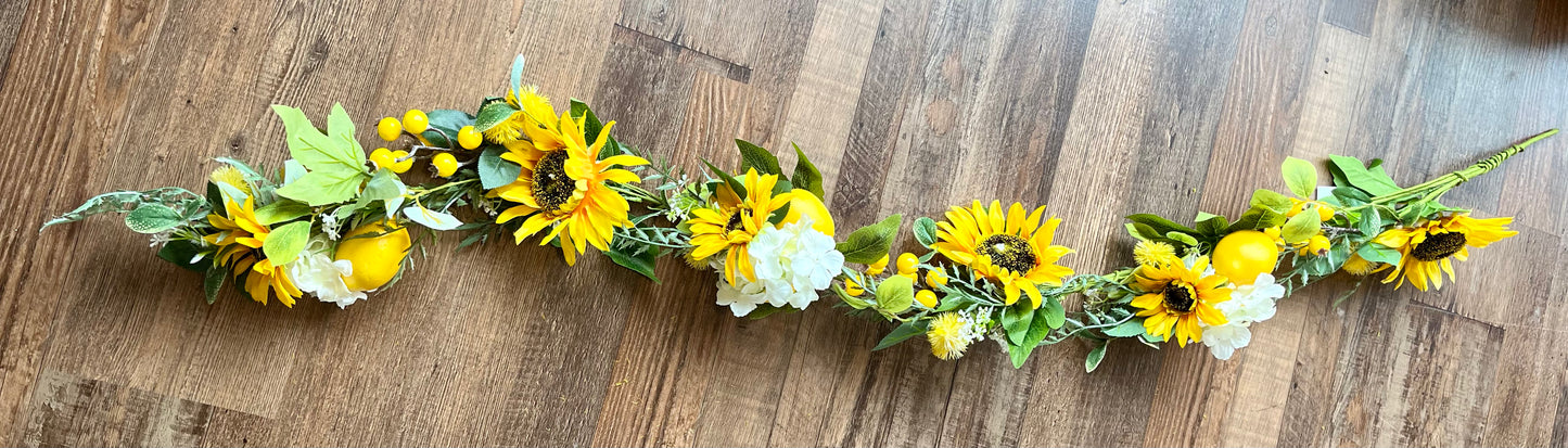 Yellow Sunflower/Lemon Garland
