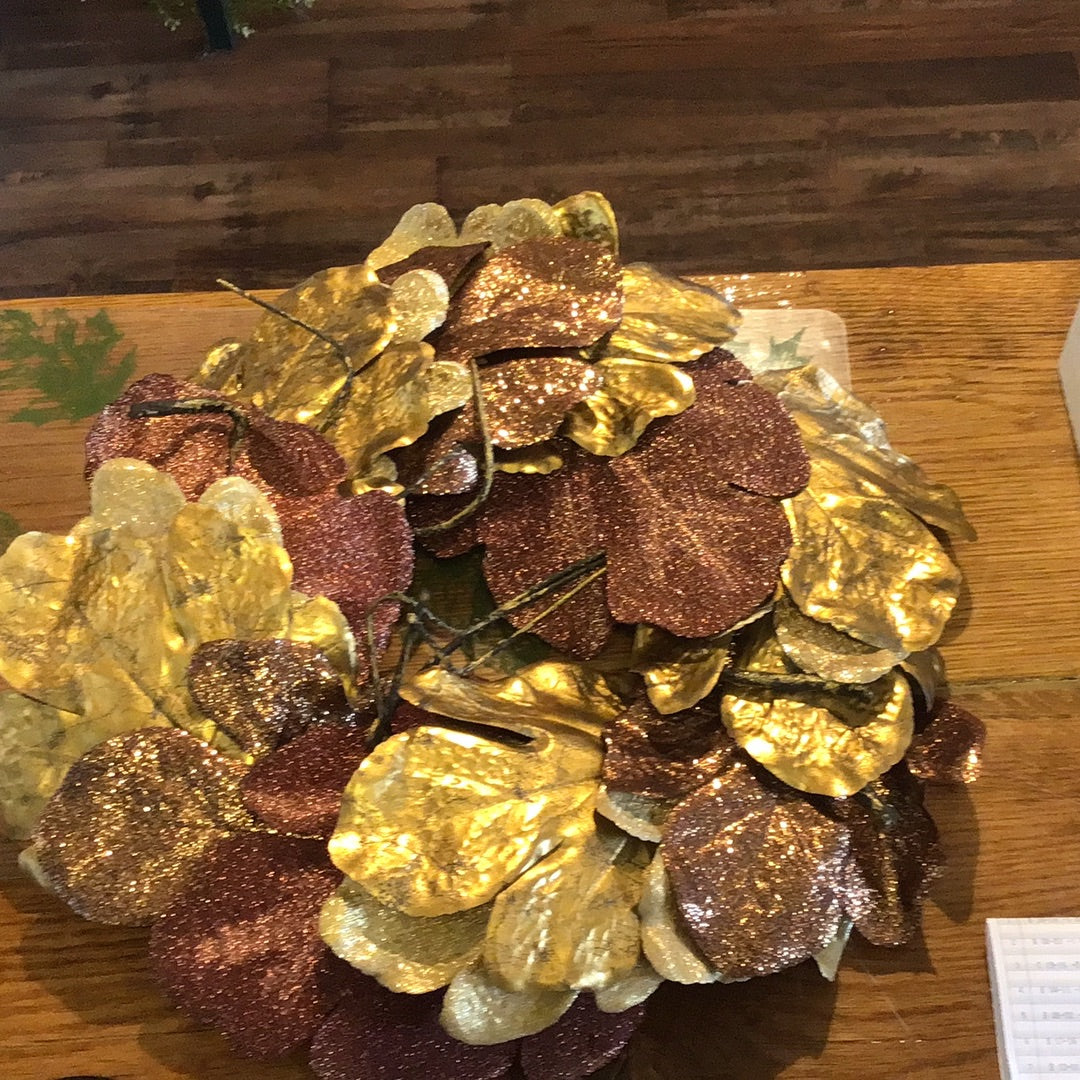 Fig Leaf Wreath