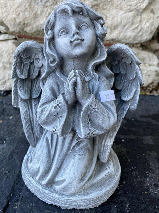 8” Praying Angel