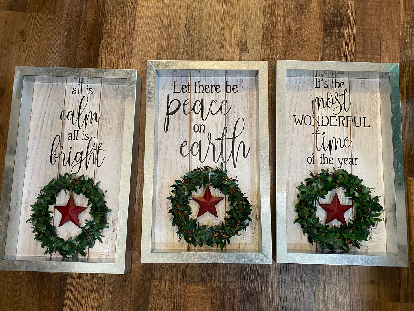 Metal Framed Print with Wreath and Barn Star