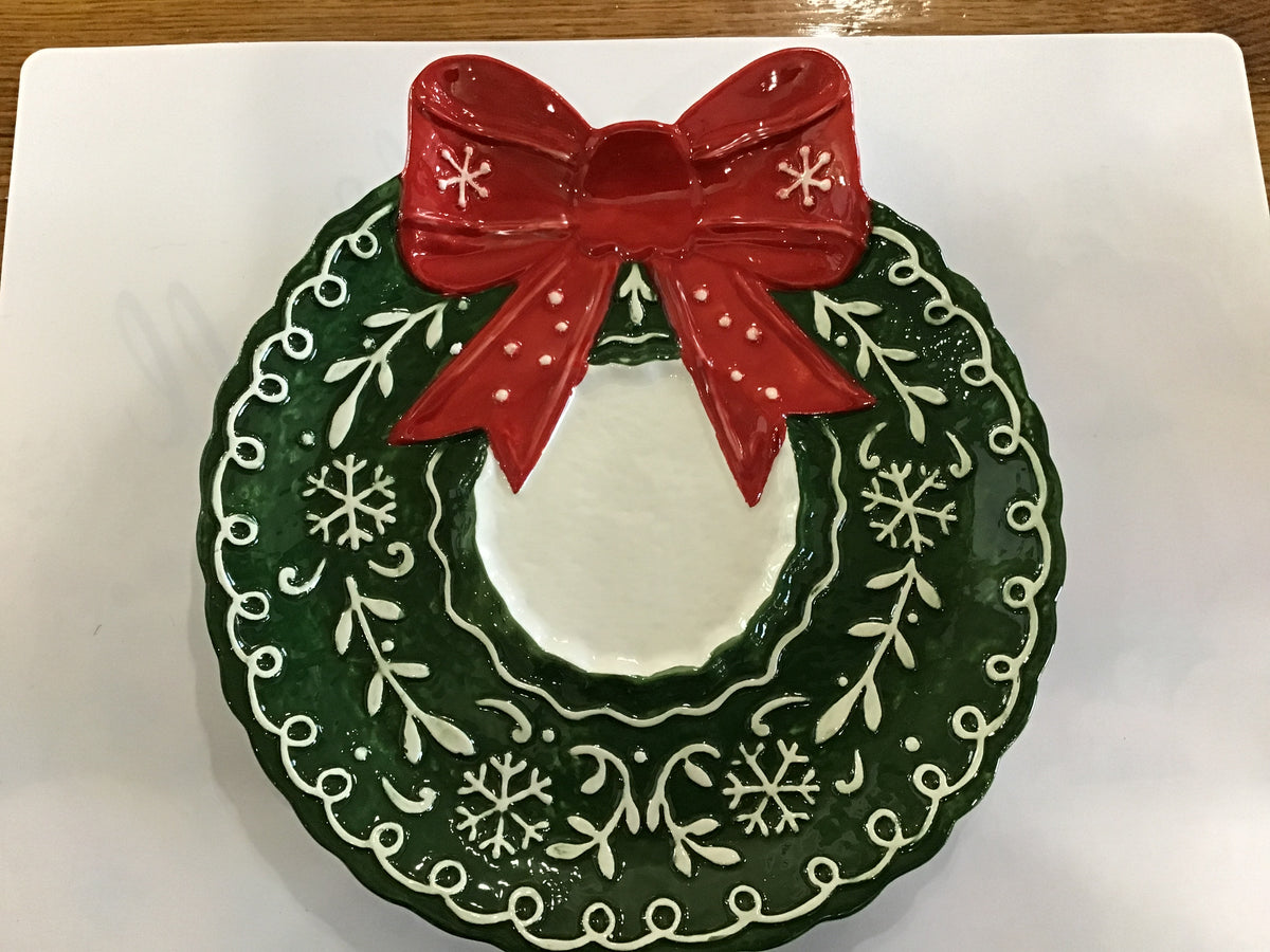 Wreath plate 10.25 x10.75 ceramic