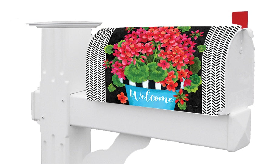 Blue Pot Geranium Mailbox Cover