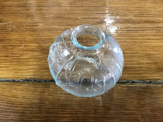 Bud glass vase