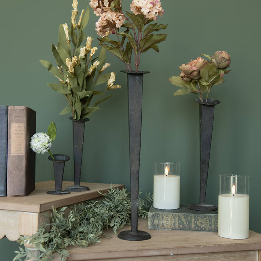 16.5" BLACK TAPERED VASE