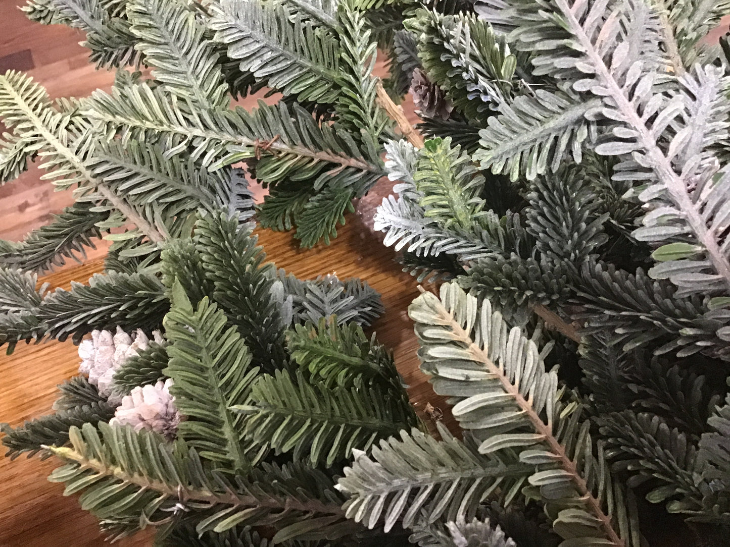 Large pine one spray
