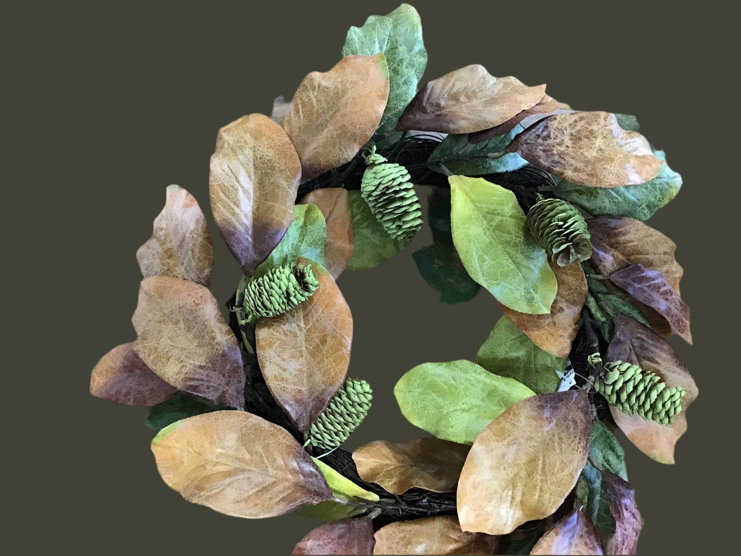 Magnolia leaf candle ring