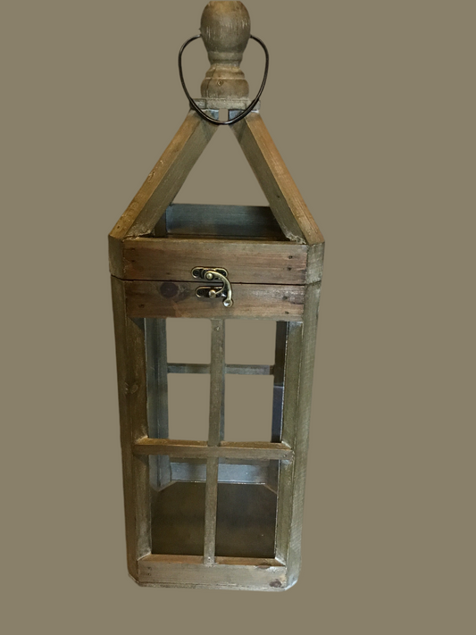 Wood lantern