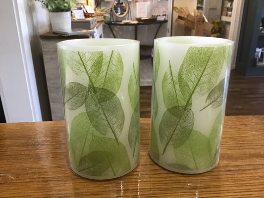 Set of 2 skeleton leaf timer candles