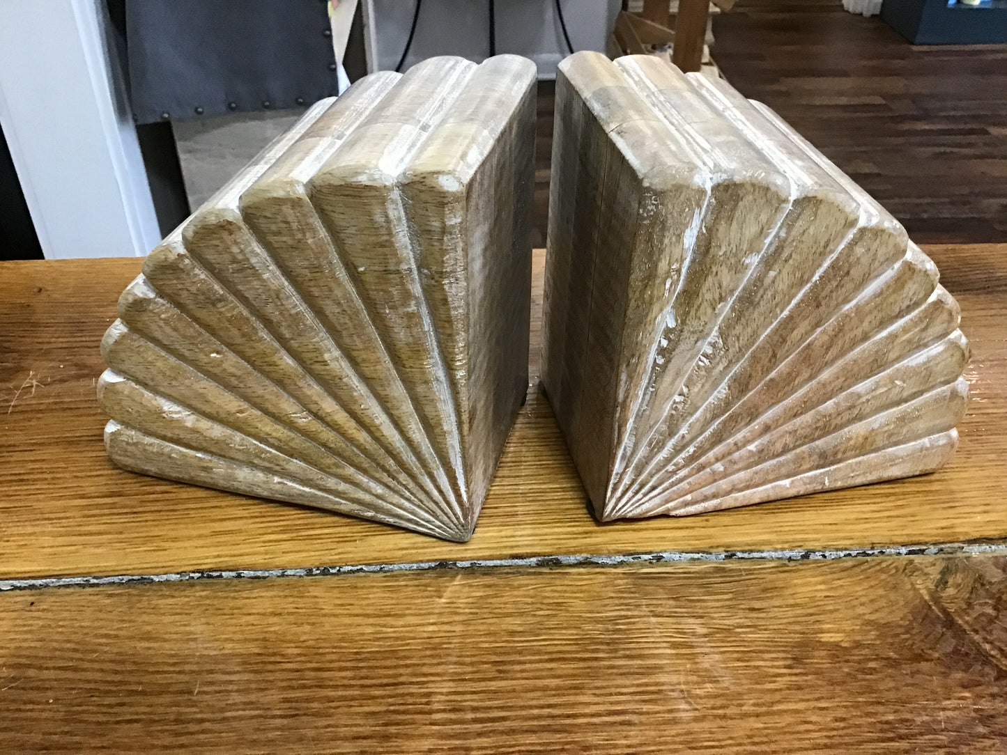 Wood bookends