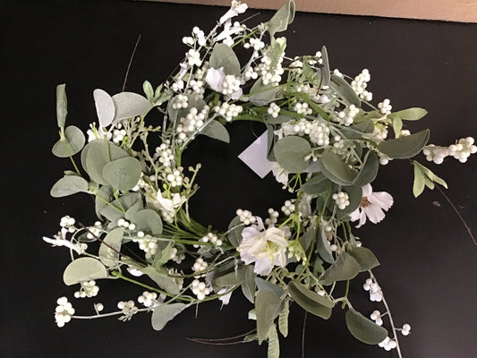 Daisy/Eucalyptus ring