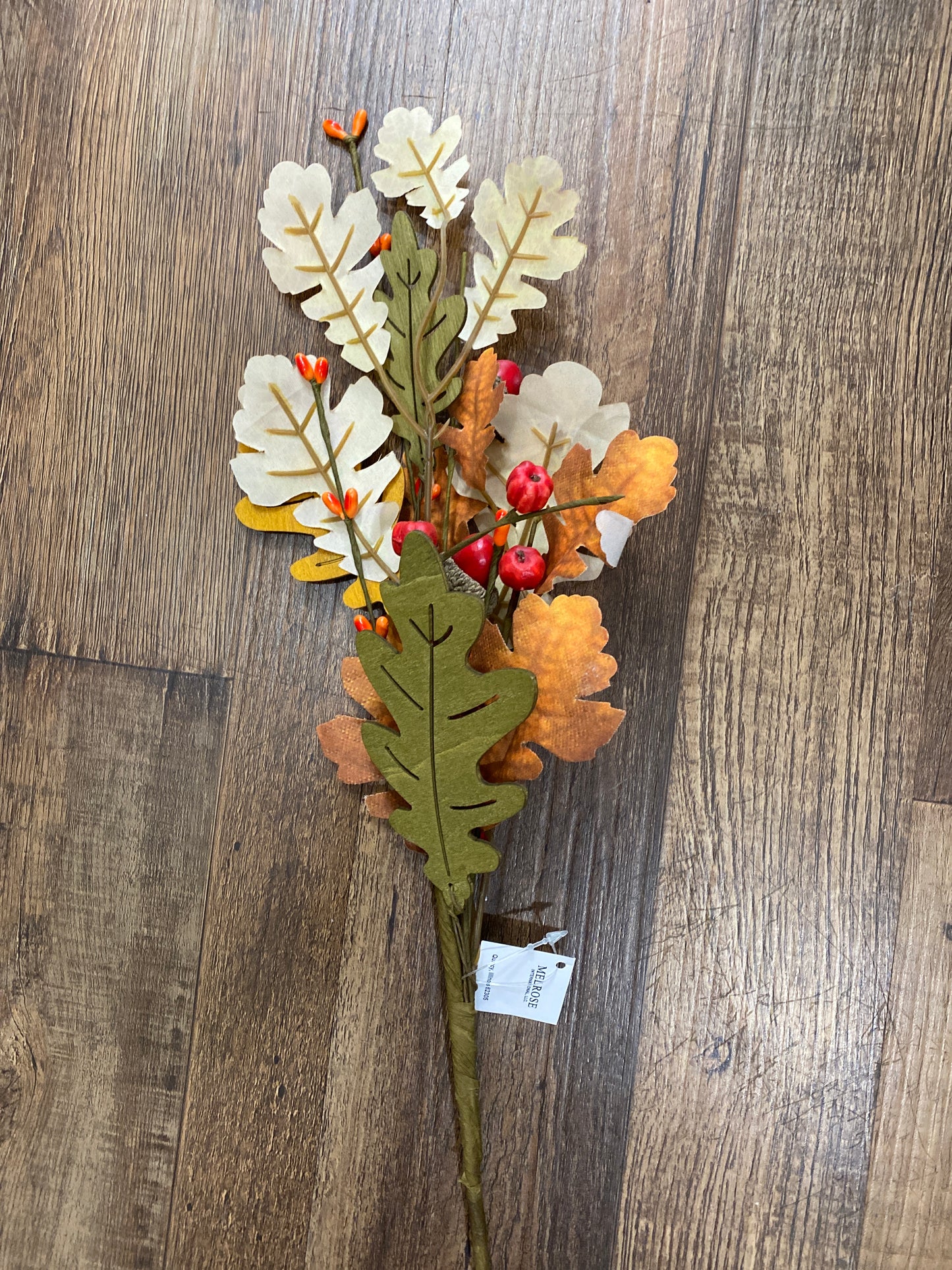 Light Oak Leaf Spray