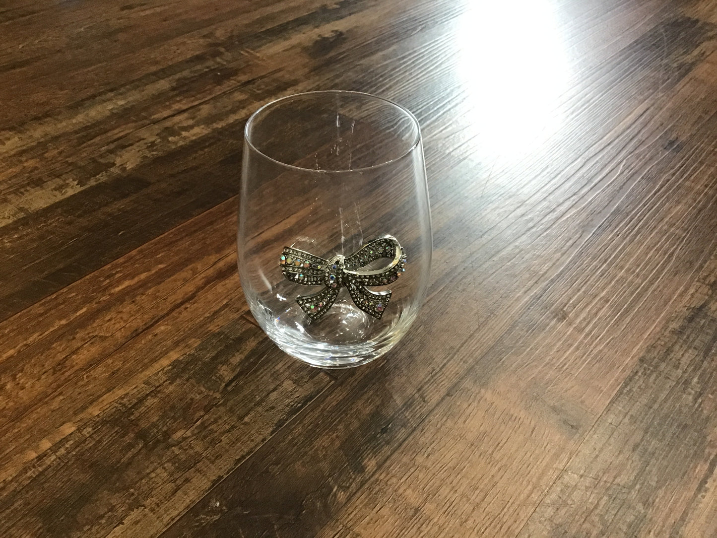 Stemless wine glass crystal bow