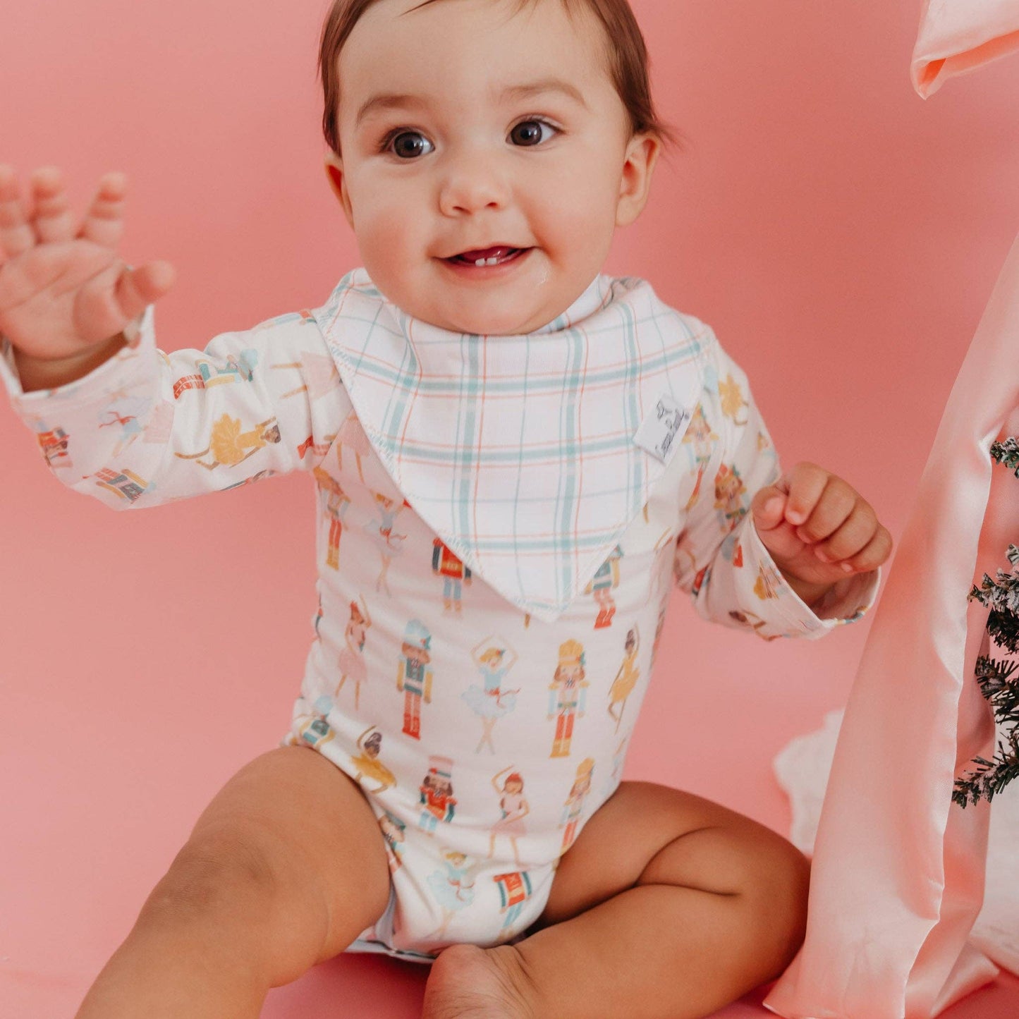 4 Pack Baby Bandana Bibs - Juliet