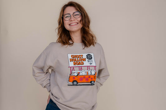 Golden Collective | Sweatshirt | Ghost Hollow