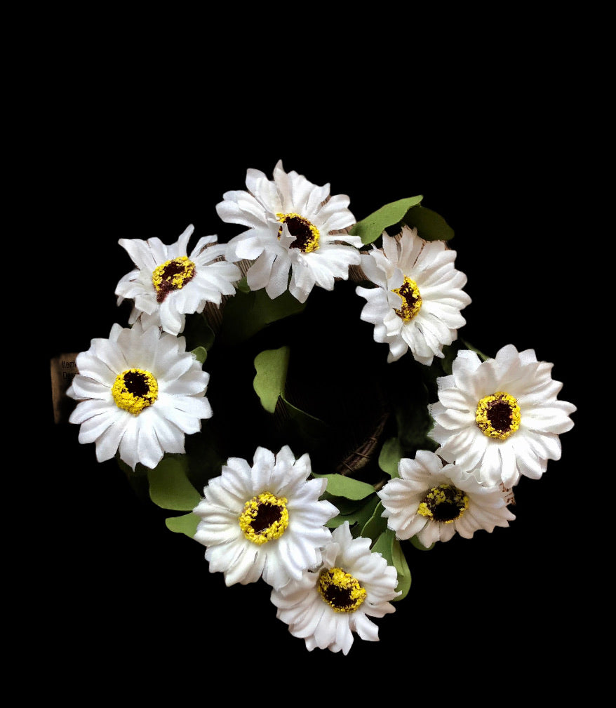 Small White Daisy Candle Ring Floral Home Decor