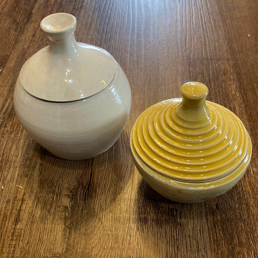 Windsong Acres Jar with Lid - Medium